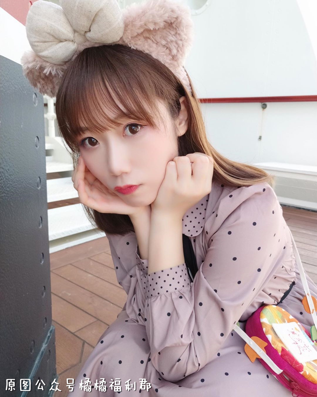 【一般货色】只会托腮卖萌的可爱日本jk小姐姐