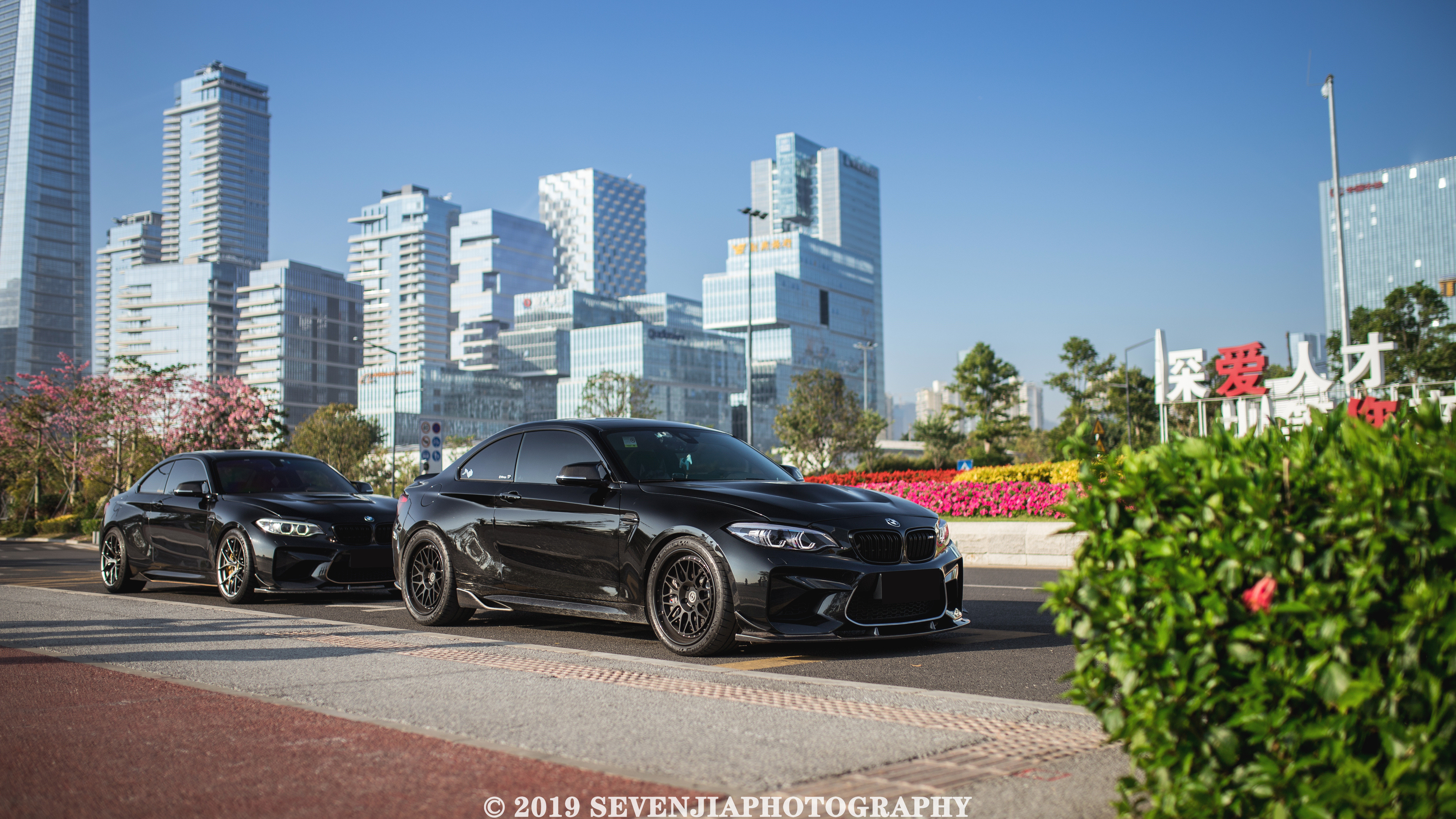 黑武士双子星宝马m2,进可性能赛道退可休闲跑街