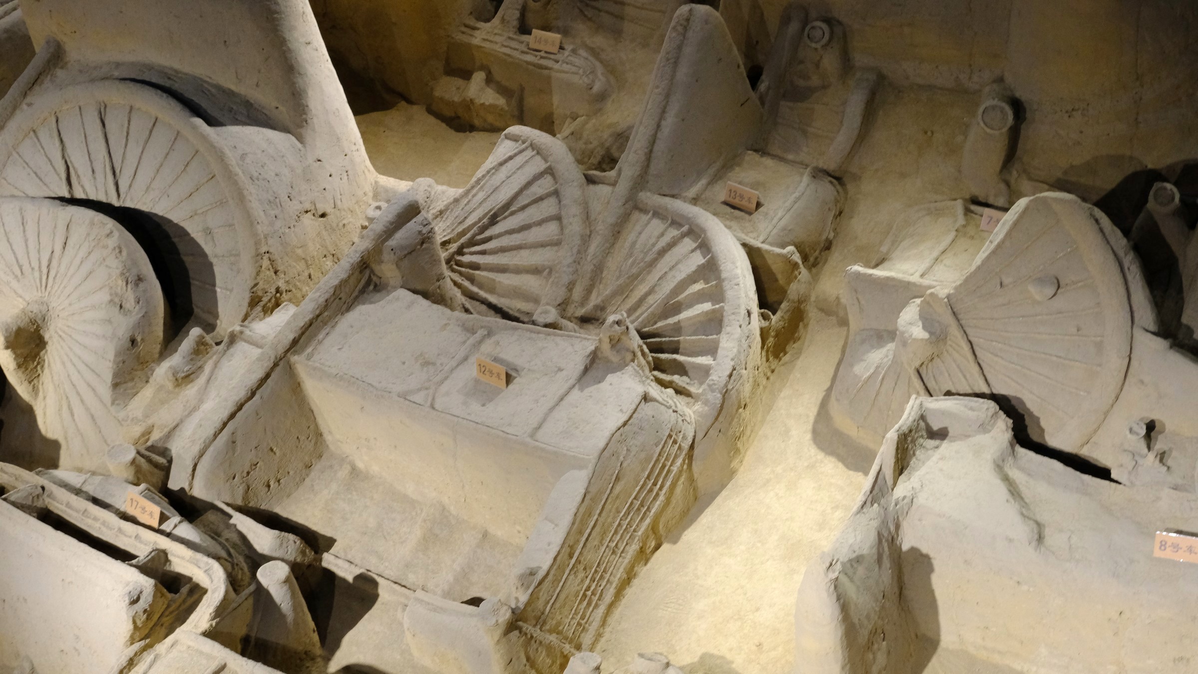 【博物馆之旅2019】郑王陵博物馆(郑国车马坑遗址) - acfun弹幕视频网