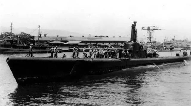 294 刺尾鱼】二战乌龙潜艇"自杀"记,鱼雷发射出去后却掉头击沉了自己