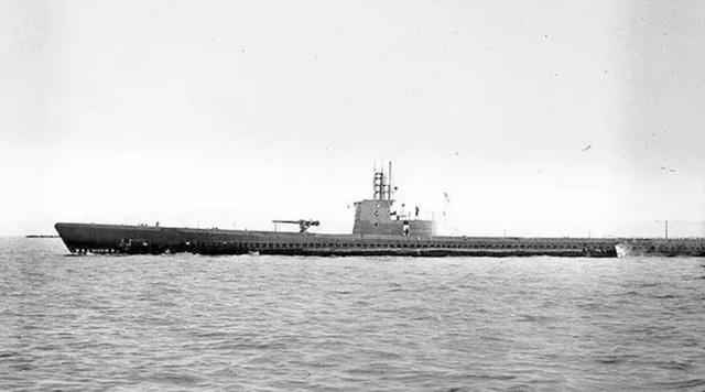 294 刺尾鱼】二战乌龙潜艇"自杀"记,鱼雷发射出去后却掉头击沉了自己