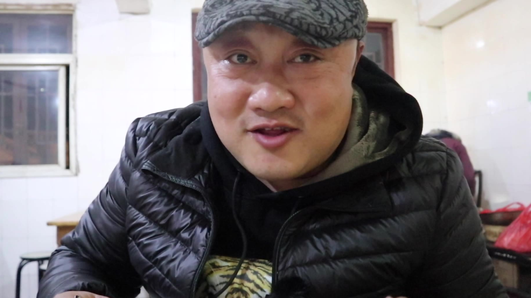 河南洛阳的一道名吃?8元一碗,那股酸臭味比老北京豆汁还刺激!