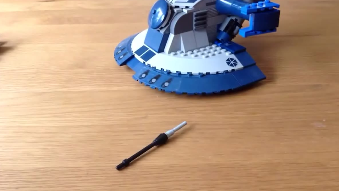 乐高 星球大战 8018 装甲突击坦克(aat)