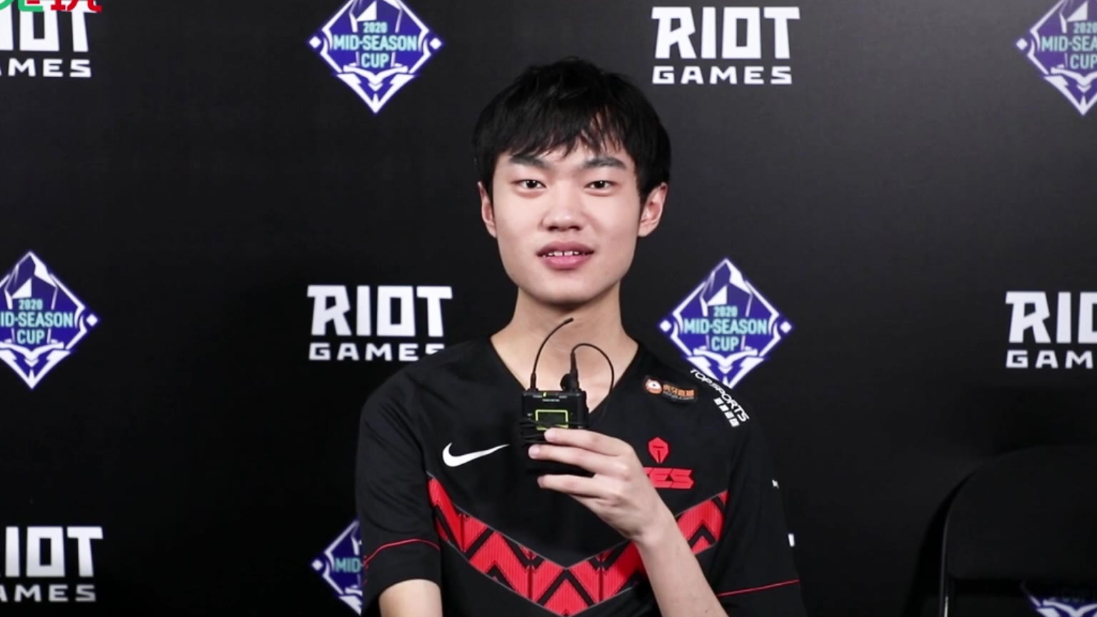 兔玩专访·tes.knight - 变得奔放了起来,就自信了