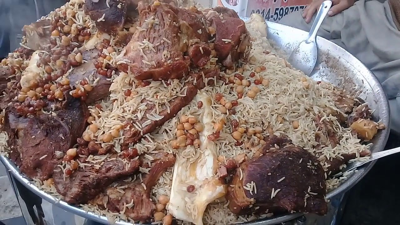 巴基斯坦特色手抓饭,二两米饭半斤牛肉!