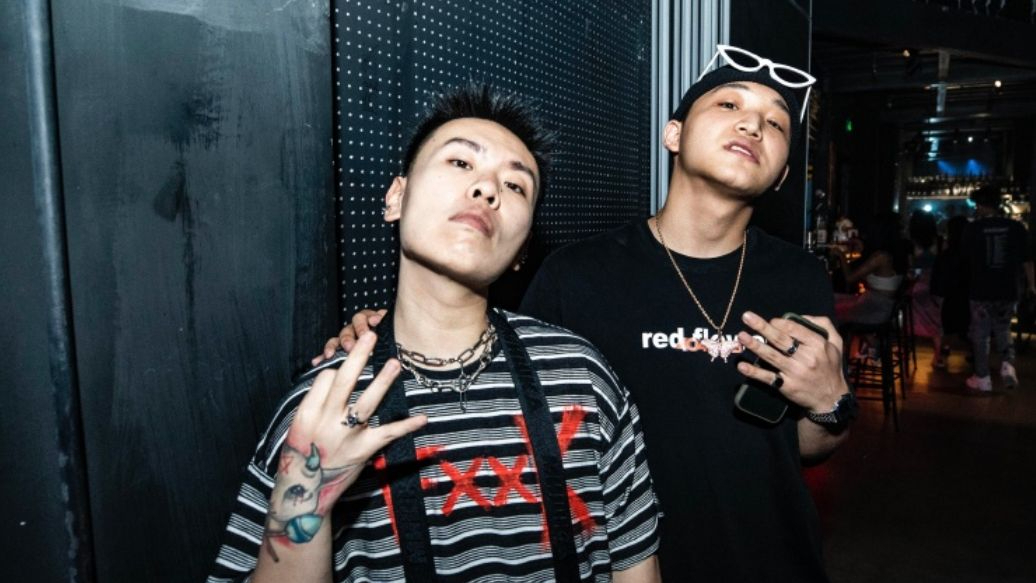 小安迪diss开火那吾克热!《干大村炮》别再听垃圾歌小心吃坏肚子