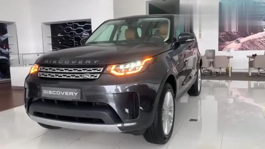 2020款路虎发现5到店实拍,看到外观内饰后,买不买途锐做个参考