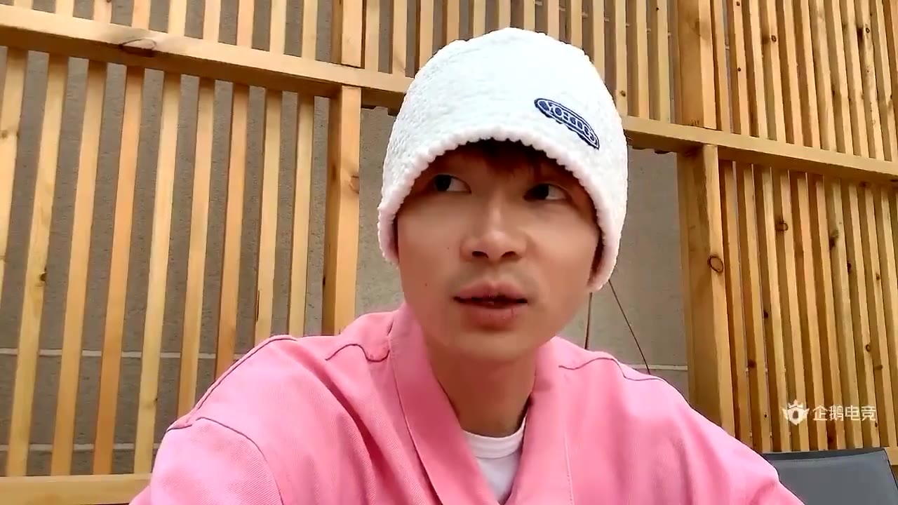 lol小智人气不行了.帝师:现在喜欢看他的人都是有情怀的人去看