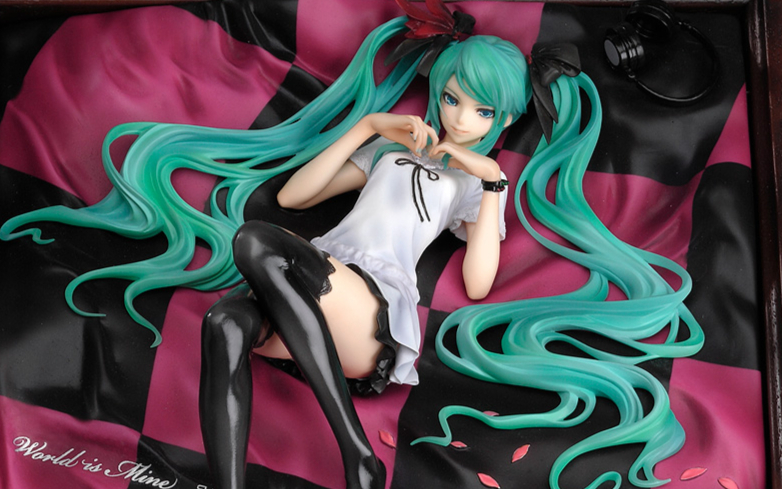 良笑社 Supercell Feat 初音未来world Is Mine 棕色相框再版开订