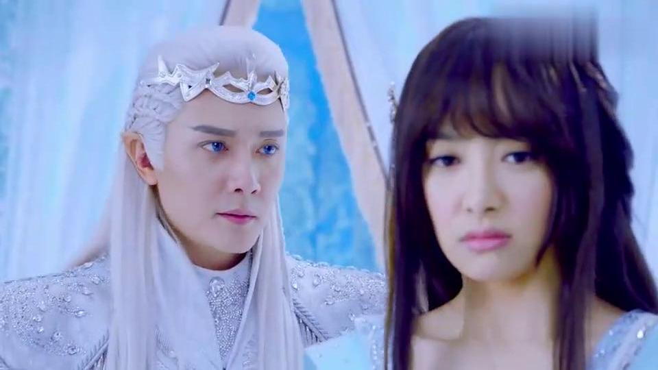 幻城: 卡索抱了岚裳, 哪知梨落生气吃醋, 卡索霸气上演公主抱